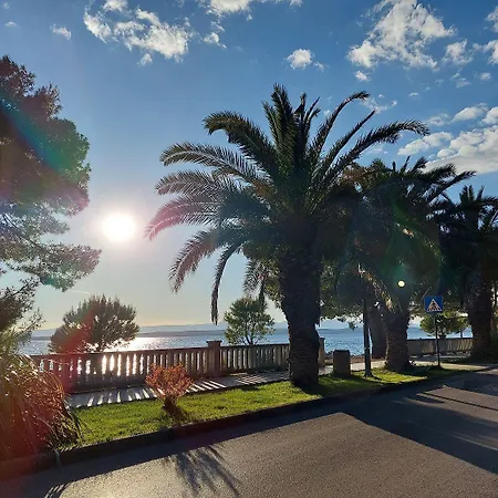 Preiswertes Familienapartment Nur 100 Meter Zum Mit Privater Terrasse