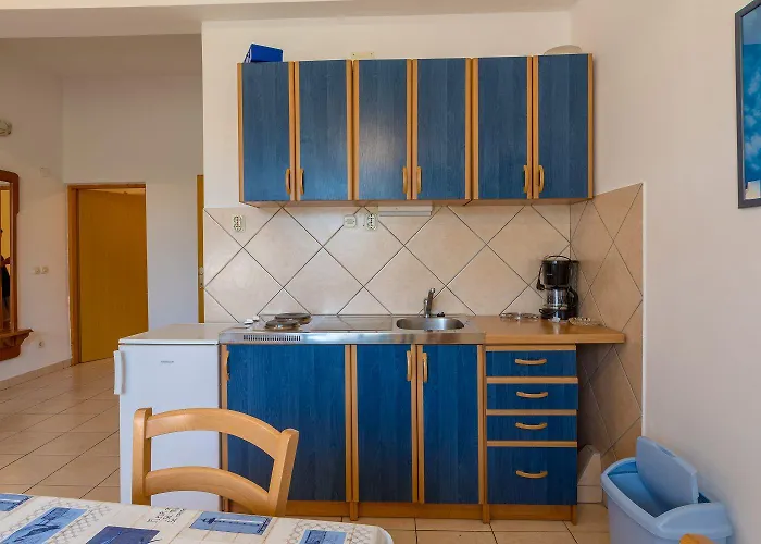 דירה Preiswertes Familienapartment Nur 100 Meter Zum Mit Privater Terrasse